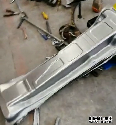 500噸汽車內(nèi)飾件模壓成型液壓機產(chǎn)品