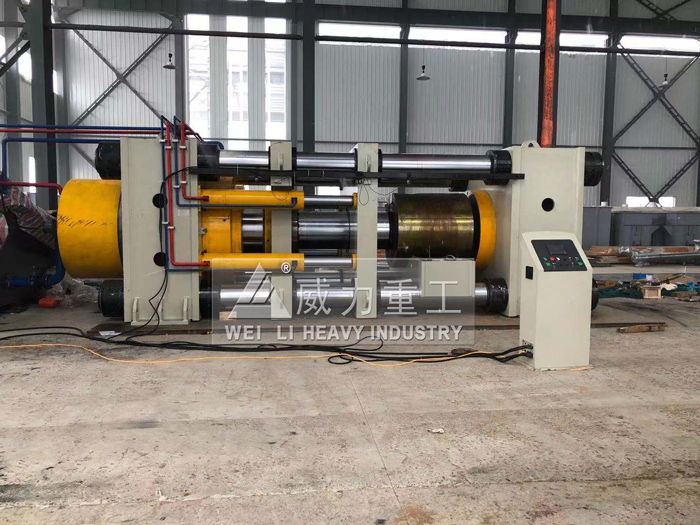 山東威力重工液壓機(jī)生產(chǎn)車間