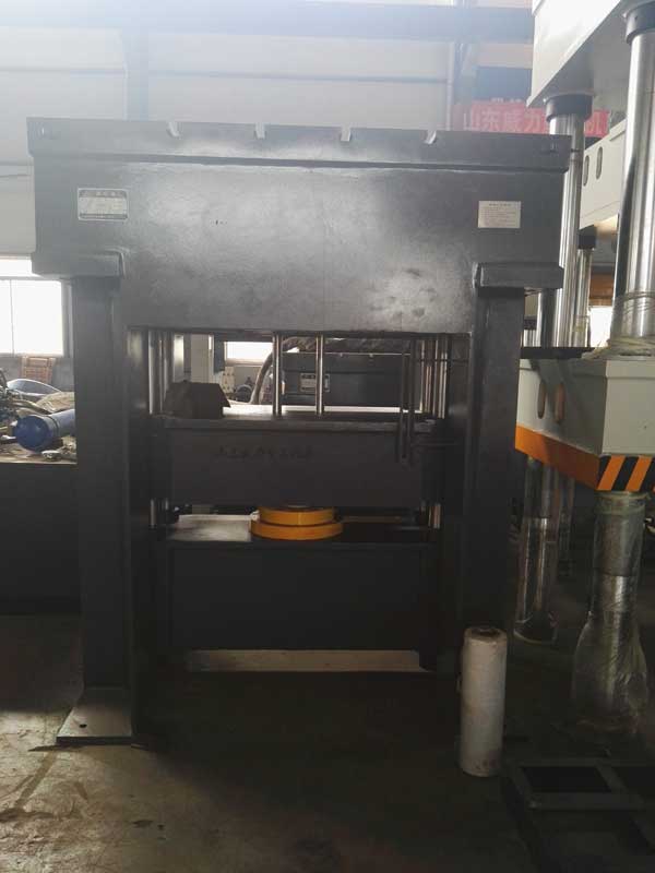 拉伸液壓機用頂出缸