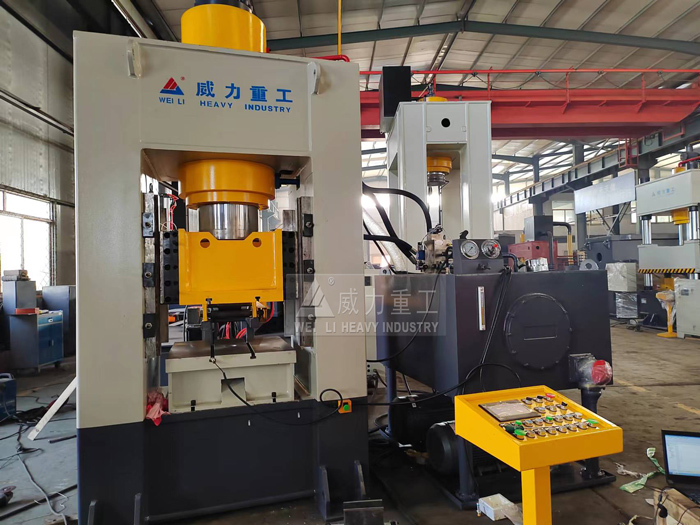 伺服500噸錨桿托盤液壓機(jī)（框架式壓力機(jī)）